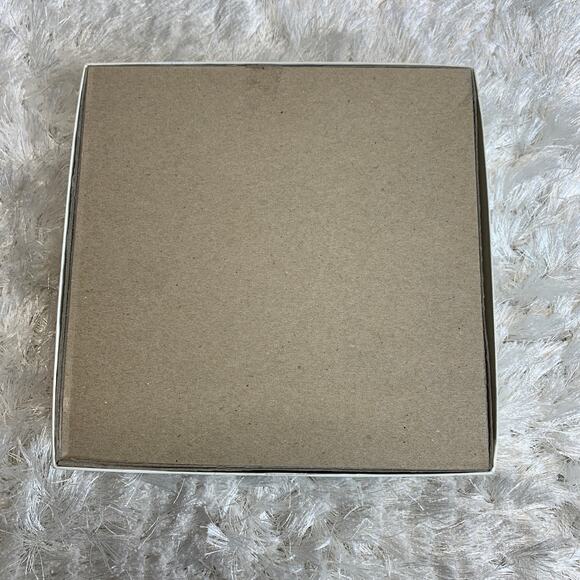 Americana Butterfly Puzzle 1000 pieces Shape Puzzle - Picture 4 of 5